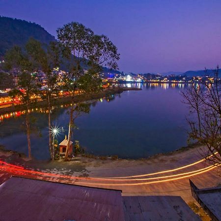 Hotel Fewa Corner & Restro Pokhara Exterior photo