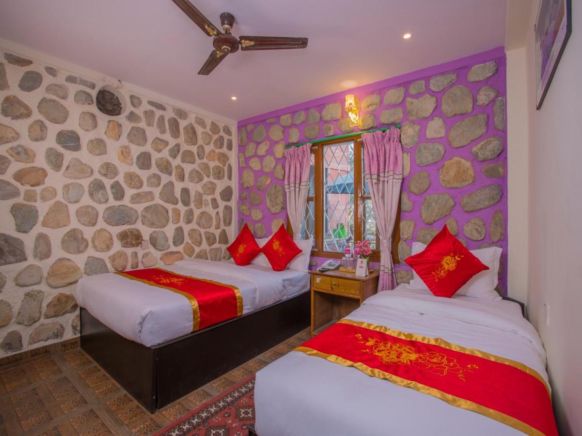 Hotel Fewa Corner & Restro Pokhara Exterior photo
