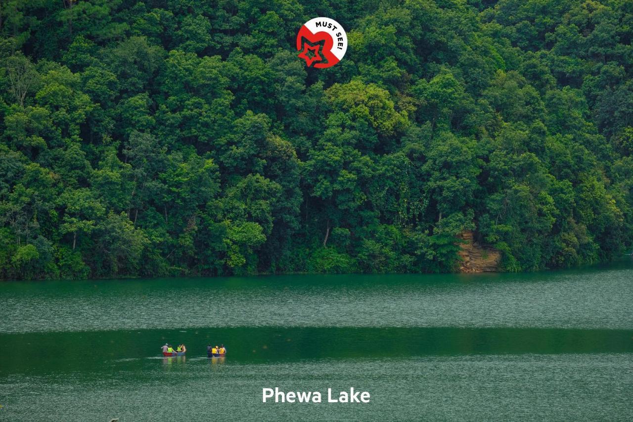Hotel Fewa Corner & Restro Pokhara Exterior photo